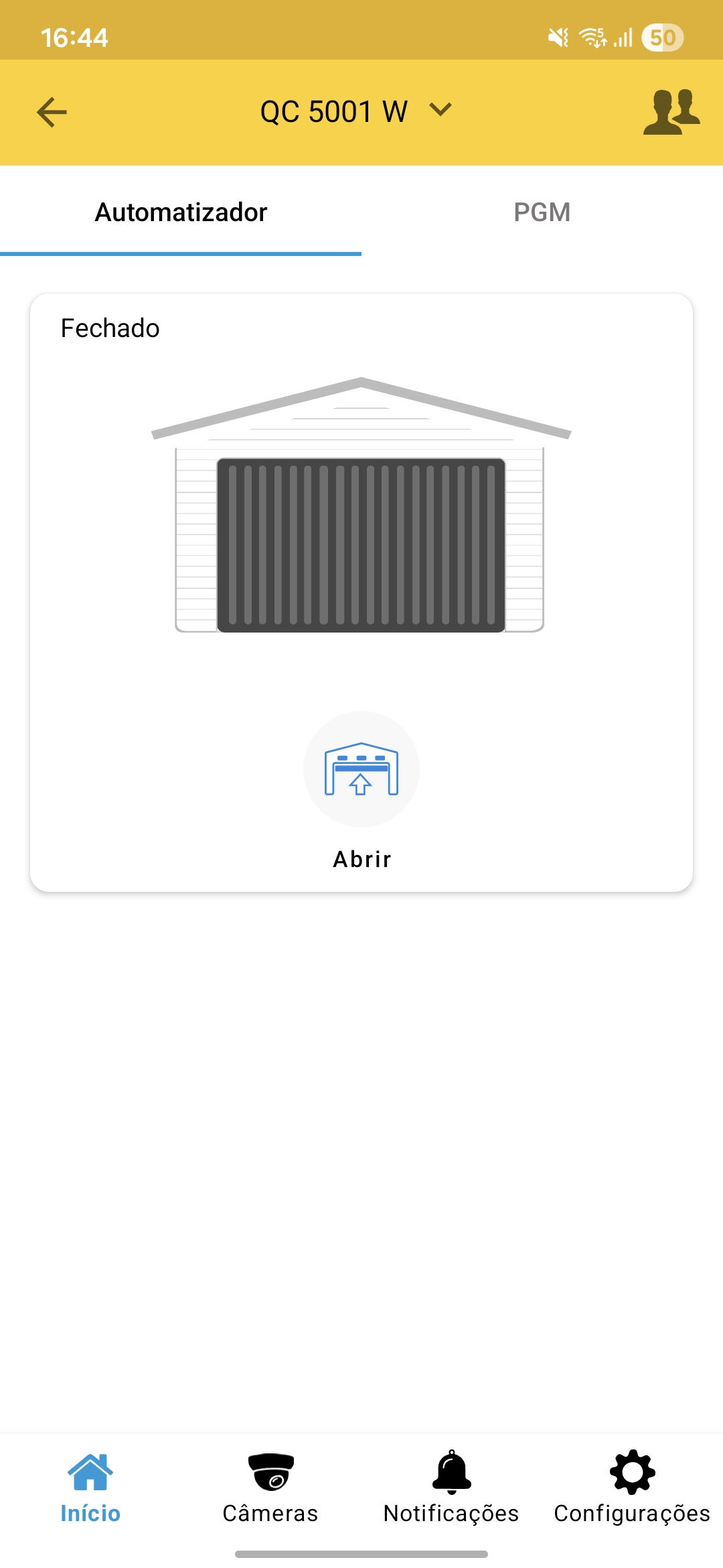 Exemplo da tela de gerenciamento de usuários no aplicativo